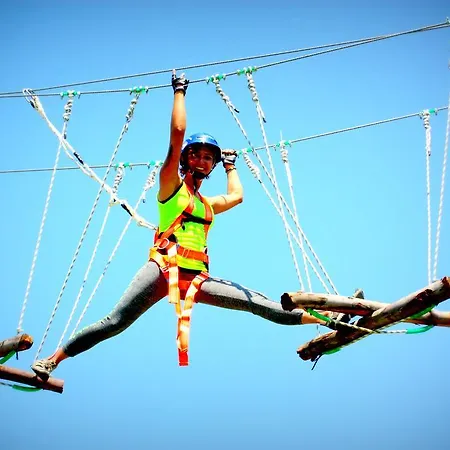 Affittacamere Adrenalin Village 3*