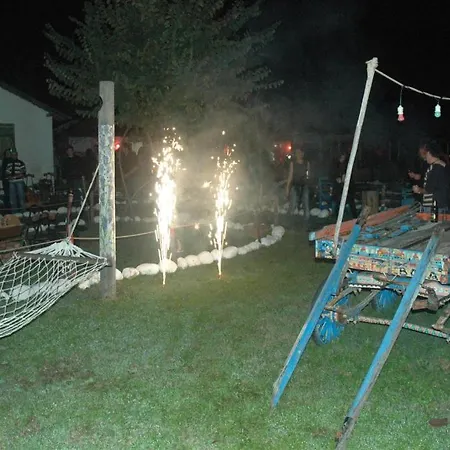 Pensionat Adrenalin Village 3*