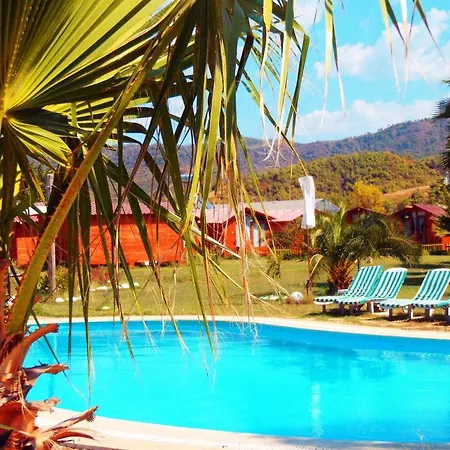Pensionat Adrenalin Village 3*